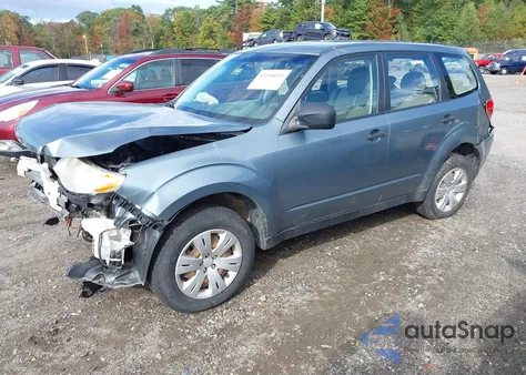 2009 Subaru Forester 2.5X из США, поврежденный, VIN JF2SH61609H725220